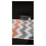 21"×34" Rug and Small Shelf