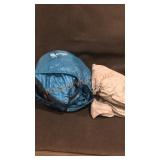 Oaskys Sleeping Bag with Pillows
