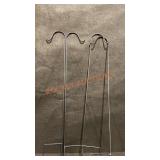 34.5" Hanging Basket Holder