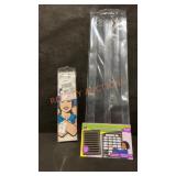 Pocket Chart&Wonder Women Art