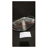 Pampered Chef Bbq Roasting Pan & Can Holder