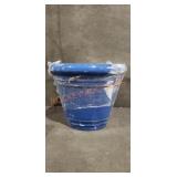 Style Selections 20.15 Quart Planter