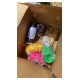 Miscellaneous box Lot