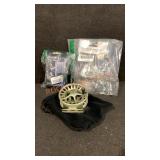 man pack, mobile shaver and replacement foil