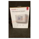 T2 Non-Programmable Thermostat
