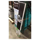 Hidden Bracket Shelf