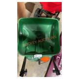 Broadcast Spreader Mini
