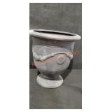 Allen and Roth Urn Planter