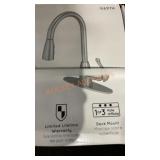 Pull-down kitchen faucet