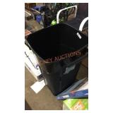 32 gal Trash Can