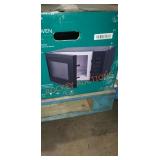 Criterion 1.1 Cubic Feet Microwave