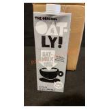 6 32 oz Oat Milk