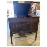 22"x 39"x 38 1/2"h Edison Victrola