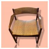 23"x 29" Mid Century Modern Chair