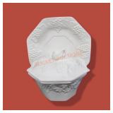 Fruit Design Soup Tureen W/plate