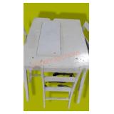 Kitchen Table And 4 Chairs