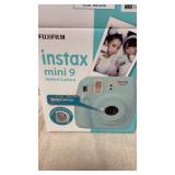 Instax Mini 9 Instant Camera Kit