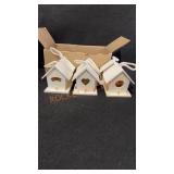 6ct Wooden Bird Houses