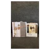 Vanity Light-Wall Lantern