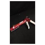 Newborn Drip-Free Caulk Gun