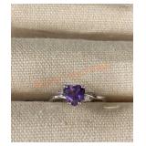 10kw Heart With Diamond Amethyst Ring