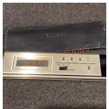 Bulova Quartz Lcd Travel Alarm