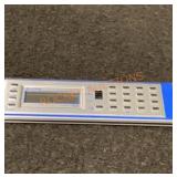 Bulova Quartz Lcd Travel Alarm+calculator