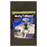 Maxx Blast Led Garage Light