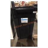 Blue Hawk 32gal Trash Can