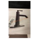Allen&Roth Single Handle Bathroom Faucet