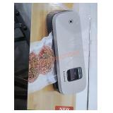 Food saver vacuum sealer