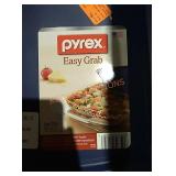 Pyrex easy grab glass containers