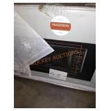 Fraberware 700 watt microwave