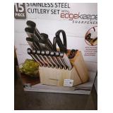 Farberware cutlery set