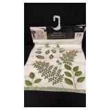 Botanical Leaves Table Runner