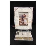 5x7 Picture Frame&208pc Hanging Kit