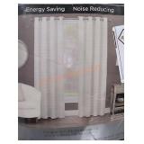 Total blackout curtain