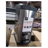 SALT 3.9 gal step can