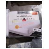 Safe sleep mattress protector