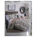 Tommy Bahama queen comforter set