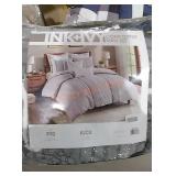 Ink & Ivy comforter set