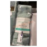 4ct. Napkins