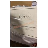 Queen Size Comforter Set