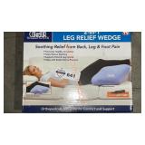 Contour 2-in-1 Leg Relief Wedge