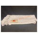 Bee Willow Throw Rug