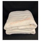 Pair Wamsutta  Bath Sheets