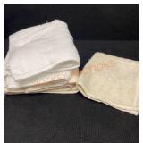 3ct. Hand Towels&1 Washcloth