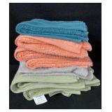 3 Hand Towels 4 Finger Tip Towels