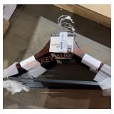 2pks Of 4 Wooden Hangers