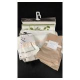 Table Linens Lot